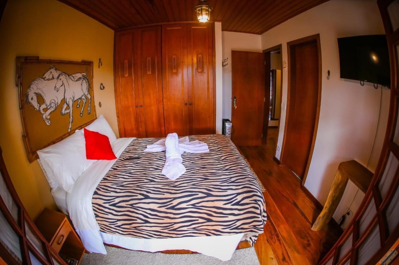 Mansao Austriaca Guesthouse Campos do Jordao Exterior photo